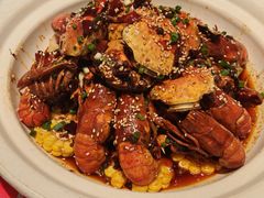 -肥肥虾庄·金牌油焖大虾(汉街SKP店)