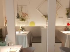 -春树下·树屋花房西餐厅(罍街AS1980店)