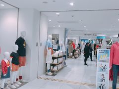 -优衣库(上海正大广场店)