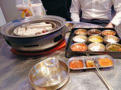 -入火韩国烤肉(凯旋广场店)