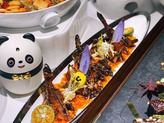 -嫩芽 ·地道重庆菜(十八梯露台夜景店)