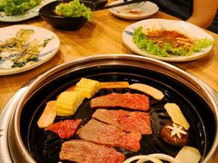 -炼火烤肉店