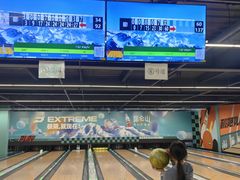 -极限PLAY运动娱乐新世界·团建派对潮玩休闲馆·室内蹦极高空游乐园