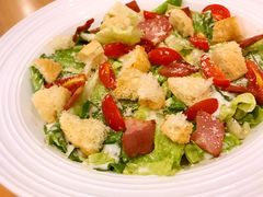 彩虹考伯沙拉-必胜客(天鹅湖万达店)