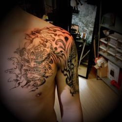 -晓乙刺青TATTOO