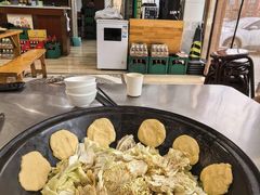 -粘豆包柴火铁锅炖