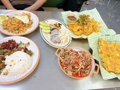 -缅丽·缅甸小吃(版纳店)