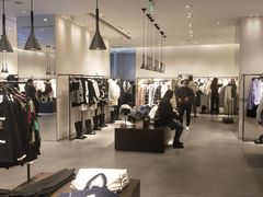 -URBAN REVIVO(七宝领展广场店)