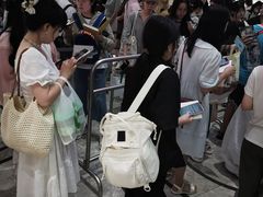 -杭州西湖银泰百货