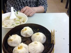 小笼和馄饨-老盛昌(梅陇店)