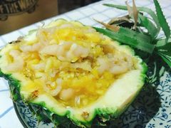 菠萝盅无骨凤爪-在湖边私厨小馆
