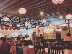 -Lanterns Vietnamese Restaurant