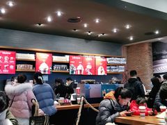 大堂-星巴克(重庆火车北站北广场II店)