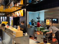 -麦当劳(中山公园龙之梦店)