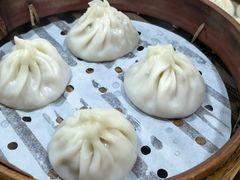鲜肉松茸-莱莱小笼·乔艾