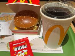 -麦当劳(中山公园龙之梦店)