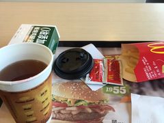 -麦当劳(军博店)