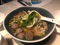 -港丽餐厅(高德置地店)