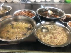 -老西白点心店