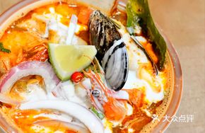 Tiger Shrimp Tom Yum Seafood Noodles
