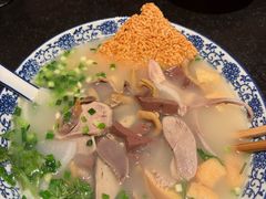 全家福鸭血粉丝-小潘记鸭血粉丝汤