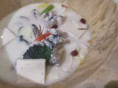 -云中鱼蒸汽石锅鱼(川沙百联店)