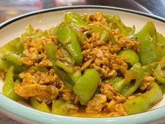 -东来菜馆•手抓海鲜家常菜•海鲜锅贴