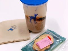 芋泥厚乳-瑞幸咖啡(东海中心店)