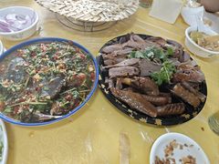 -官塘陈记鱼生·潮汕砂锅粥·牛肉火锅(潮枫路总店)