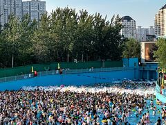 -欢乐水魔方水世界