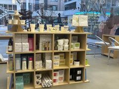 -HUGS coffee(东区店)