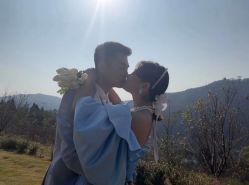 -索菲亚婚纱摄影