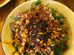 -拈签一笑黄牛肉辣卤串串