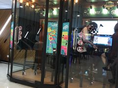 -大光明丽星VIP影城(昌里路杜比全景声店)