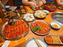 -明洞阿姨·韩式酱蟹烤肉·创意料理(三元桥店)