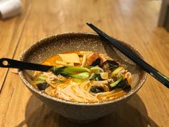 -蒙自源米线(虎门国际购物中心店)