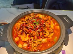 -徐记小怪兽肉蟹煲(中央大街店)