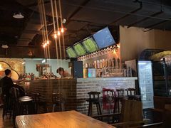 -40+精酿啤酒俱乐部(国投财富广场店)