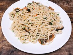 -HIGH FIVE哈福手工汉堡(桂林路店)