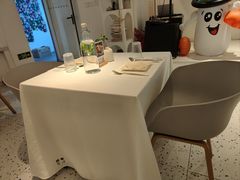 -春树下·树屋花房西餐厅(罍街AS1980店)