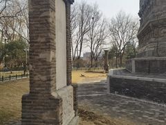 -玲珑塔公园