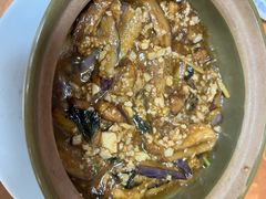鱼香茄子煲-幽优农庄·森波拉特色本地农家菜