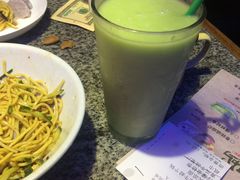 牛油果-蛙来哒(万豪城市广场黑金冠店)