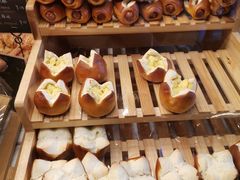 -Dough&Joe团憩(瑞虹天地月亮湾店)