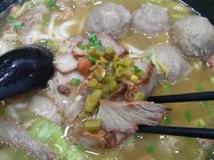 -龙记桂林米粉(财满街店)