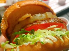 -The Habit Burger Grill 哈比特汉堡(爱琴海店)