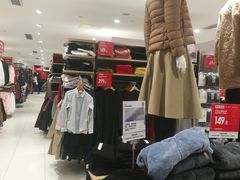 -优衣库(青岛伟东乐客城店)