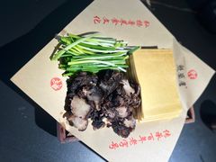 -魁盛居百年鲁菜馆(县西巷店)