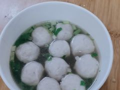 -龙头鱼丸店 只此一家只卖手工鲨鱼丸