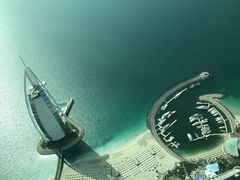 -迪拜帆船酒店海底餐厅